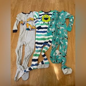Bundle of 3, Carter’s, boys toddler size 3T, footed zip up pajamas
